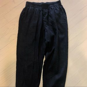 Black flax joggers